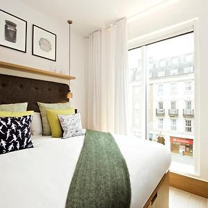 Kamer met een King Size Bed